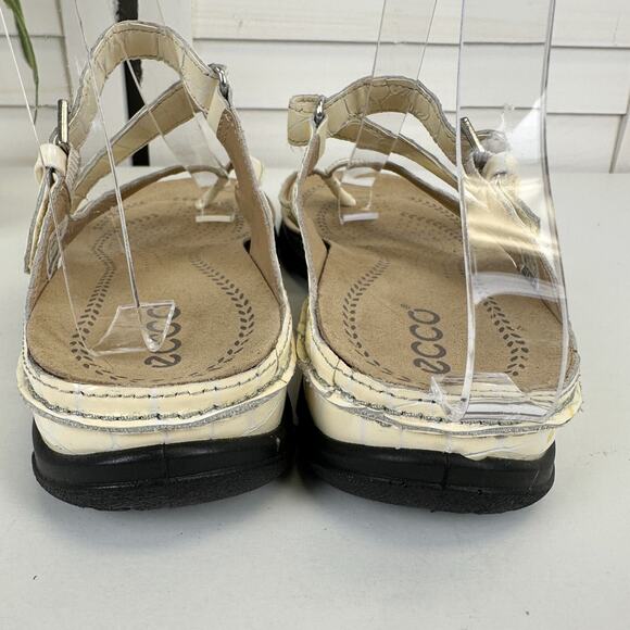 Ecco Living Cream‎ Croc Embossed Patent Sandal Comfort Shoe EU 39 US 8-8.5 - Picture 5 of 9